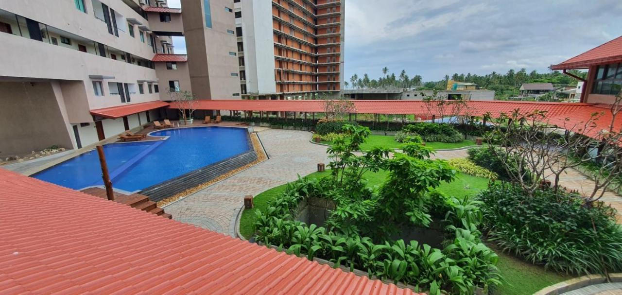 Hasara Oceanfront Apartments Galle Exterior photo